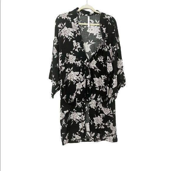Spiritual Gangster Black Grey Floral Robe OS - Picture 1 of 7
